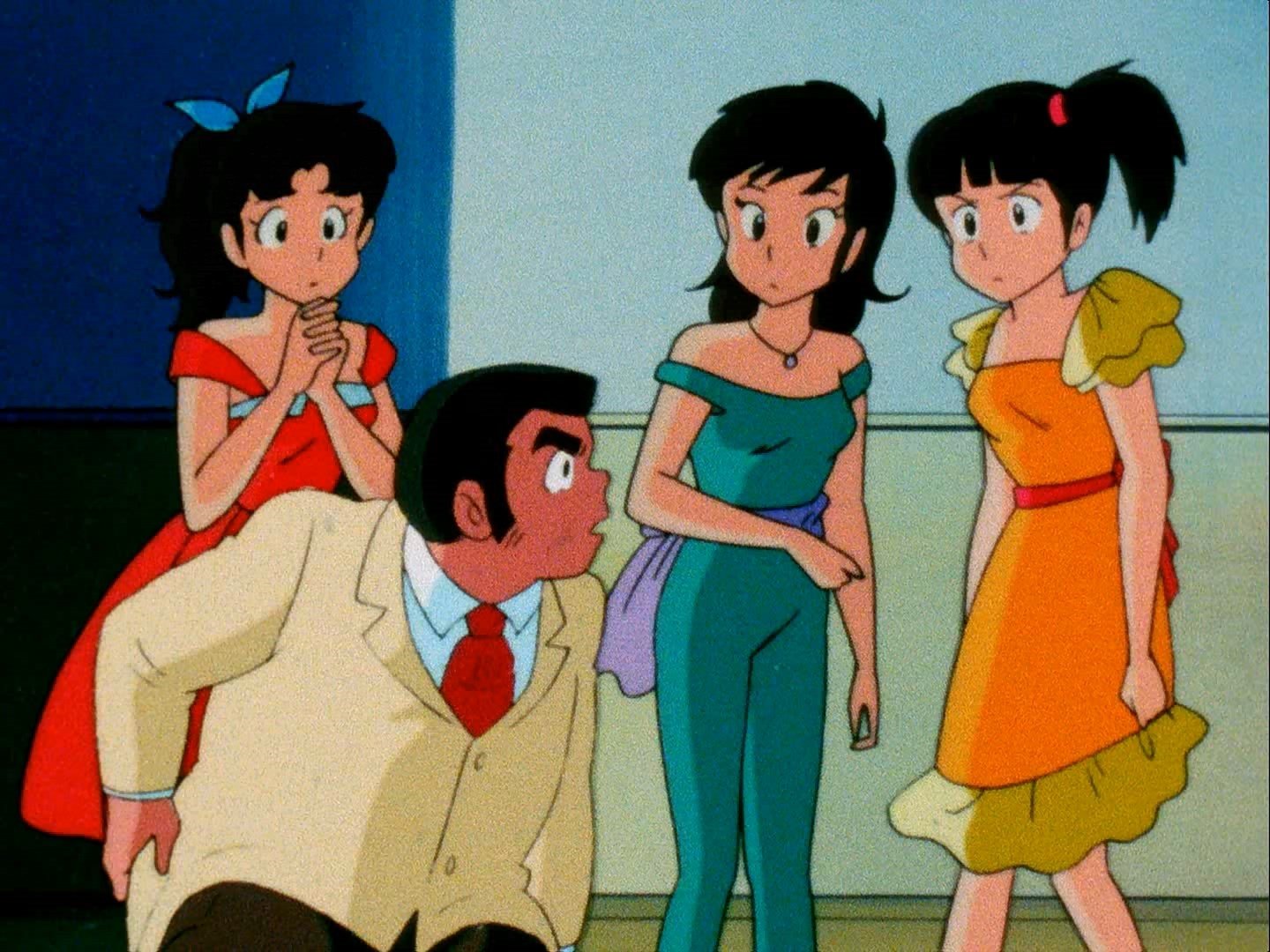 Aparece el terrible capa roja